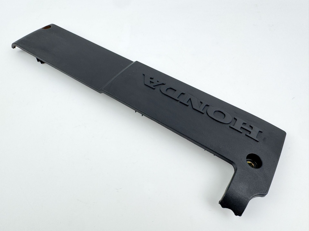 2006 Honda 150 HP 4 Stroke Outboard Plug Hole Coil Cover OEM