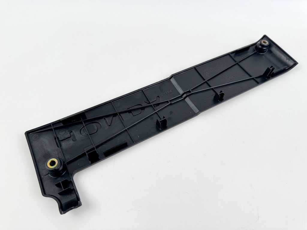 2006 Honda 150 HP 4 Stroke Outboard Plug Hole Coil Cover OEM