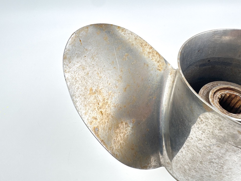 Honda Marine 14 1/4 x 19 P Stainless Steel 3 Blade Prop Propeller 58233-ZY3-B19H