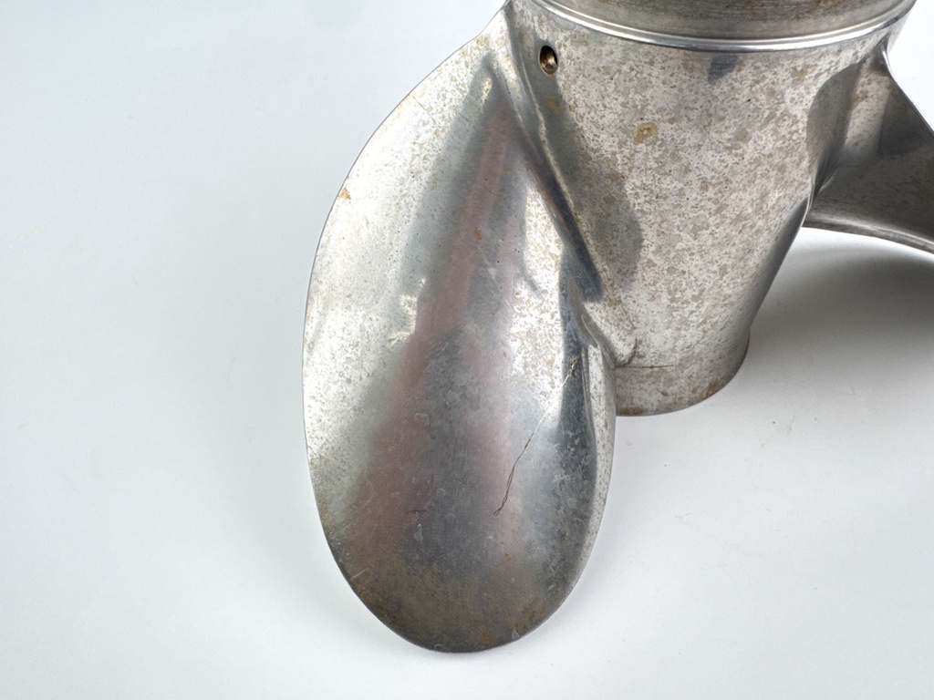 Honda Marine 14 1/4 x 19 P Stainless Steel 3 Blade Prop Propeller 58233-ZY3-B19H