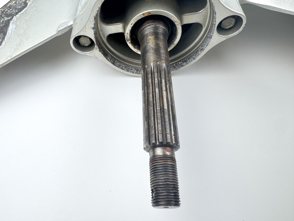 Honda BF 135 150HP 4 Stroke Outboard XL Lower Unit Gear Case - LH Counter