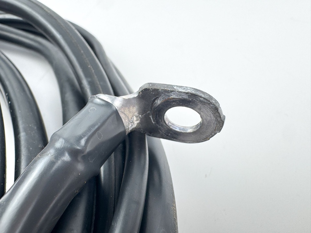 2007 Honda 135 HP 4 Stroke Outboard Battery Cables 32410-ZY6-020 OEM