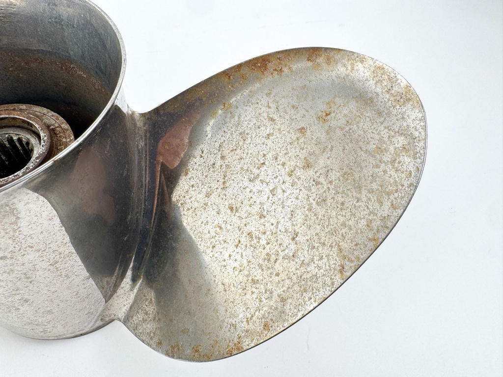 Honda Outboard Stainless Steel Prop Propeller 14 1/4" x 19P 3 Blade RH