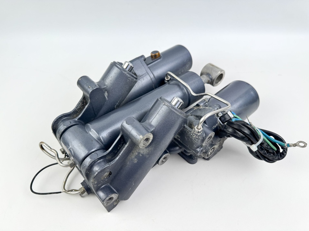 2002-18 Yamaha 200 225 250 300 HP 4 Stroke Outboard Power Trim Tilt Unit