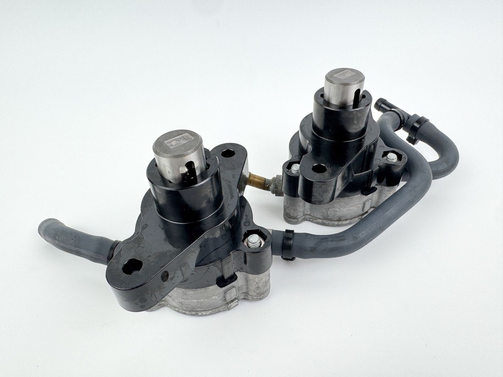 2006 Yamaha 150HP 4 Stroke Outboard Fuel Pump Assembly 63P-24410-00-00