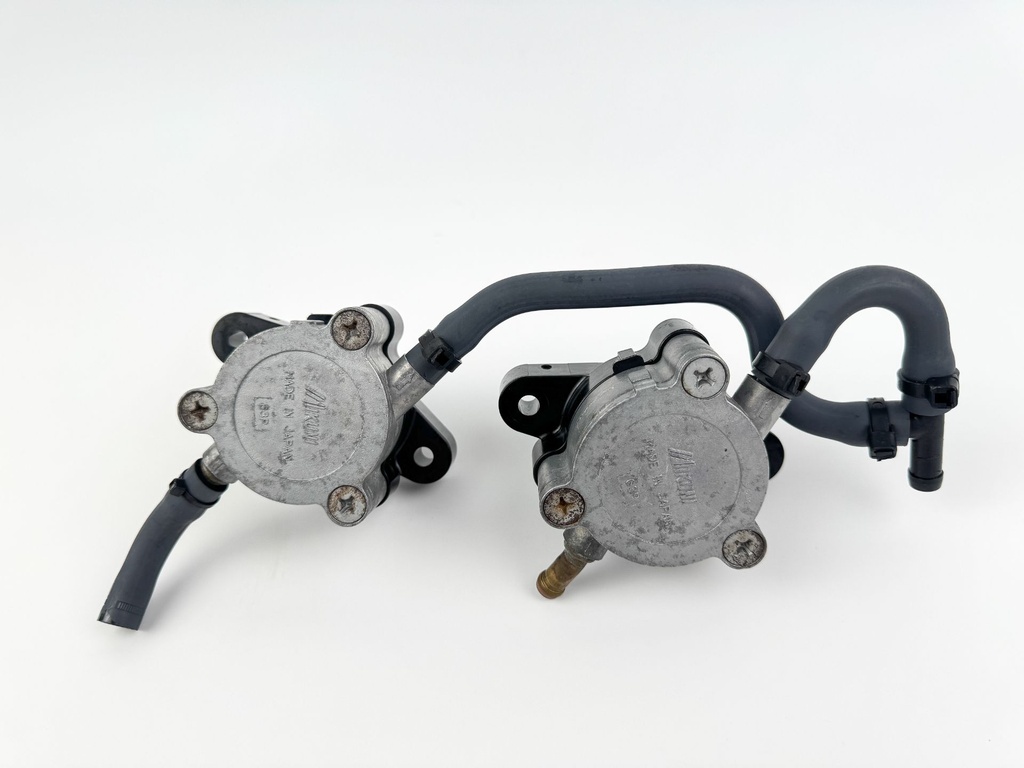 2006 Yamaha 150HP 4 Stroke Outboard Fuel Pump Assembly 63P-24410-00-00