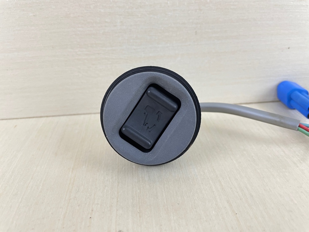 2002 Yamaha 30HP 4 Stroke Outboard Trim & Tilt Switch 63D-82563-10-00