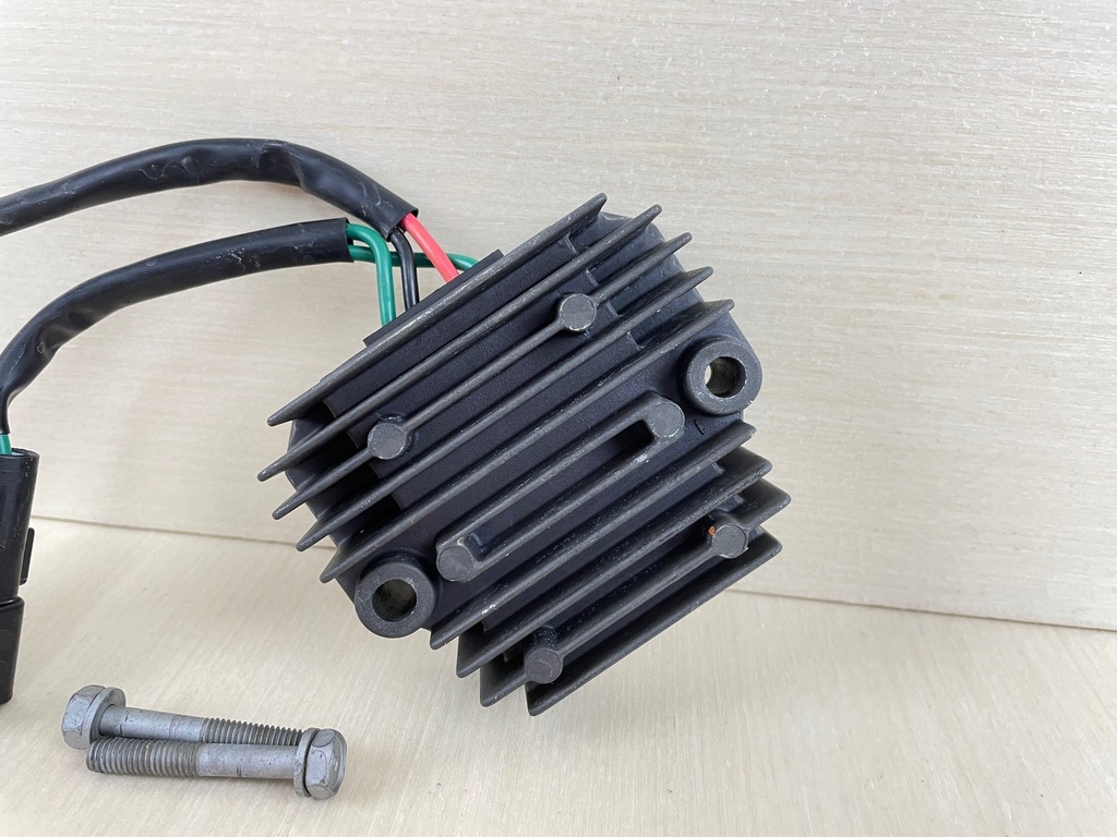2010 Yamaha 25HP 4 Stroke Outboard Rectifier & Regulator Assembly 6BL-81960-00-00