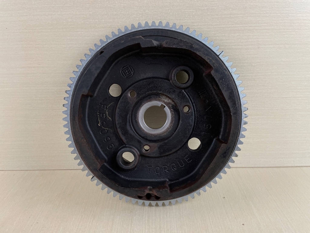 2010 Yamaha 25HP 4 Stroke Outboard Rotor Assembly Flywheel 6BL-85550-00-00  