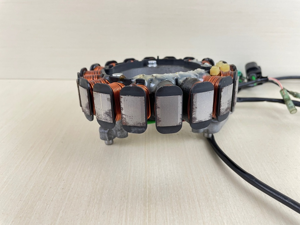 2010 Yamaha 25HP 4 Stroke Stator & Coil Pulser Assembly 6BL-85510-00-00  