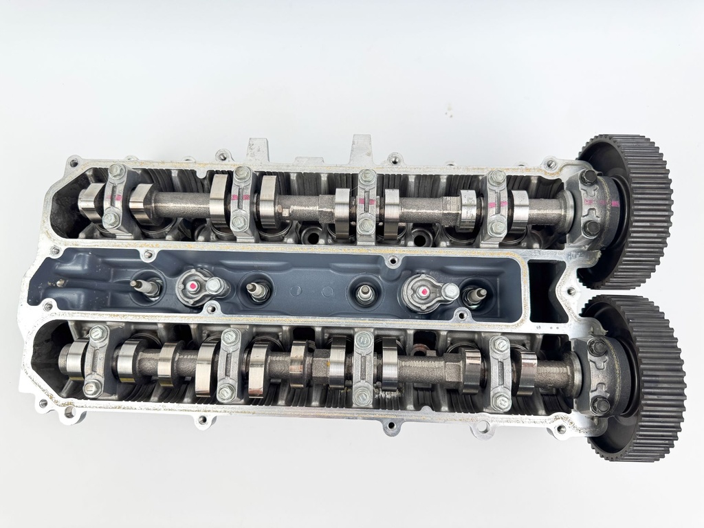 04-07 Yamaha 150HP 4 Stroke Outboard Cylinder Head Complete 63P-W009A-02-9S