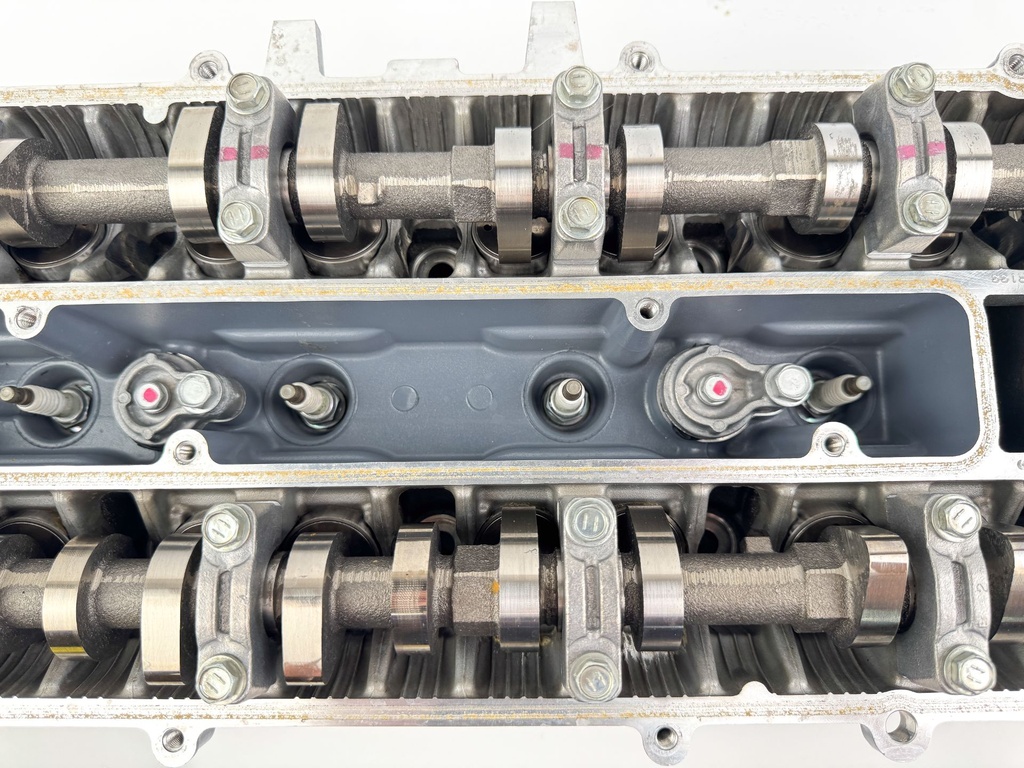 04-07 Yamaha 150HP 4 Stroke Outboard Cylinder Head Complete 63P-W009A-02-9S