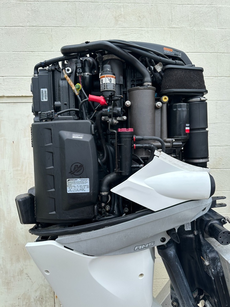 2014 Mercury Verado 300HP XXL 30" Outboard Engine W/ 723 Hours