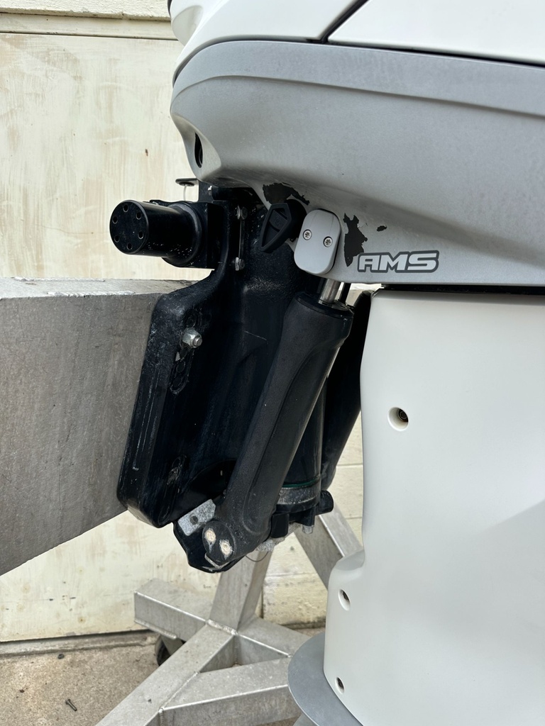 2014 Mercury Verado 300HP XXL 30" Outboard Engine W/ 723 Hours