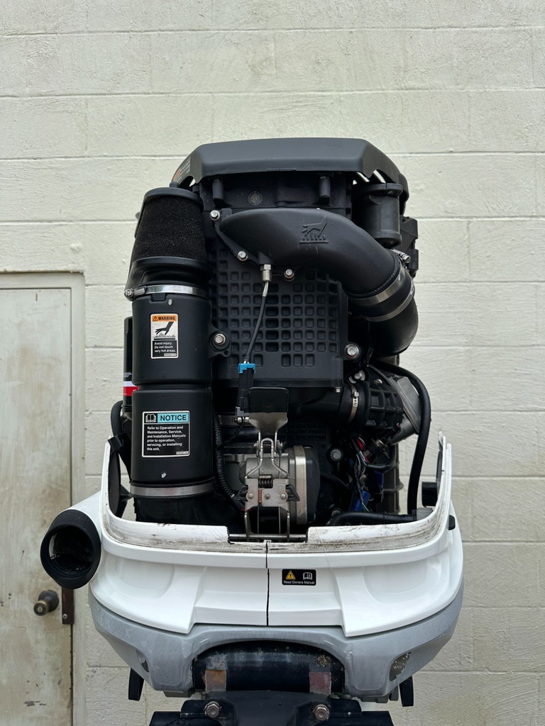 2014 Mercury Verado 300HP XXL 30" Outboard Engine W/ 723 Hours