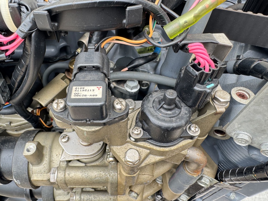 2005 Yamaha 225HP 4 Stroke Outboard Powerhead Complete Ready To Install