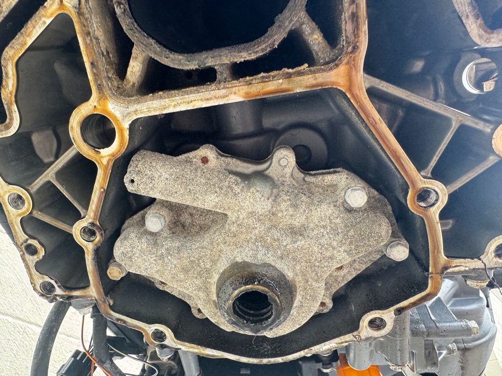 2005 Yamaha 225HP 4 Stroke Outboard Powerhead Complete Ready To Install