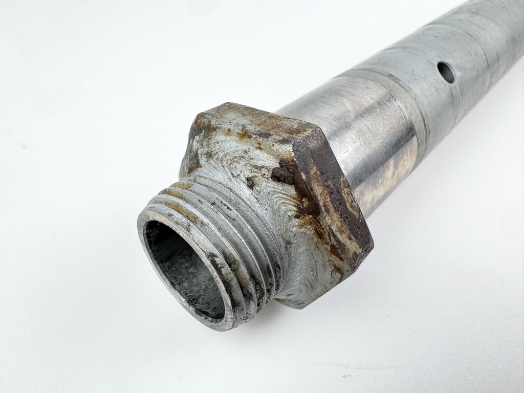 2010 Suzuki 250 HP 4 Stroke Outboard Clamp Bracket Bolt Tilt Tube 41130-92J10 OEM