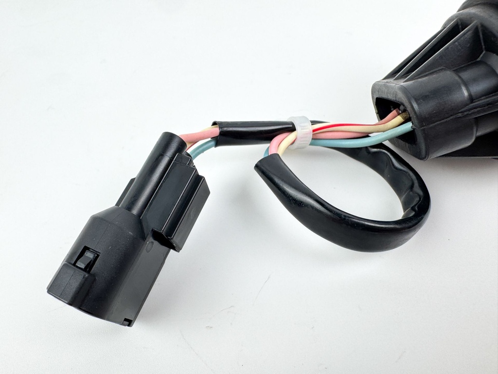 2010 Suzuki 250 HP 4 Stroke Outboard Trim Switch 37850-99E05 OEM