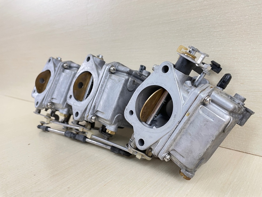 1997 Yamaha 40HP 2 Stroke Outboard Top Bottom Middle Carburetor Set 