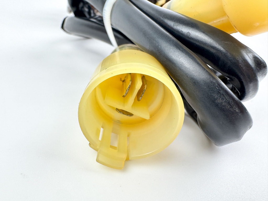 2010 Suzuki 250 HP 4 Stroke Outboard Stator Charging Coil 32120-93J10 OEM