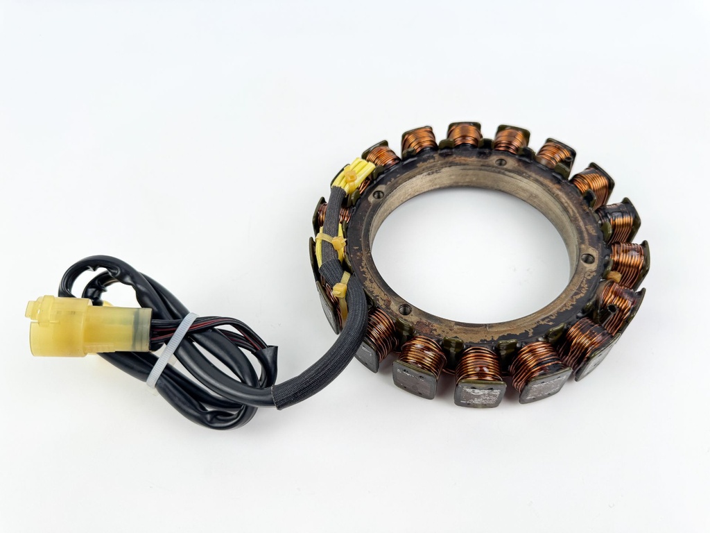 2010 Suzuki 250 HP 4 Stroke Outboard Stator Charging Coil 32120-93J10 OEM