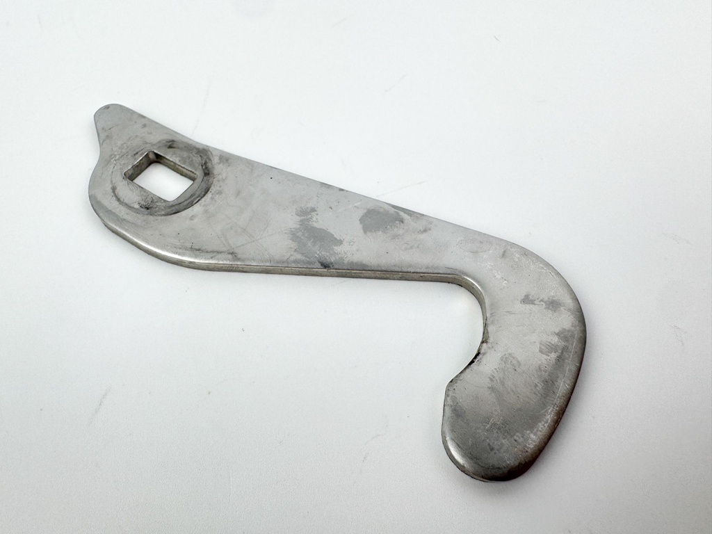 2010 Suzuki 250 HP 4 Stroke Outboard Front Latch Handle 61645-93J00-0EP OEM