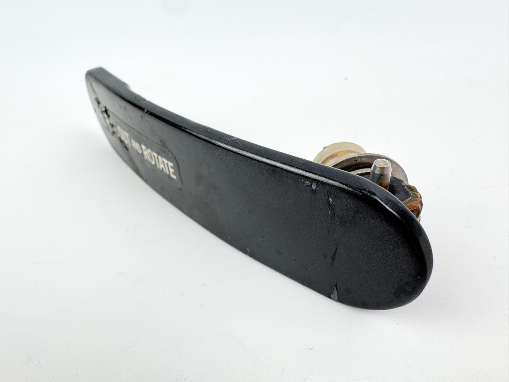 2010 Suzuki 250 HP 4 Stroke Outboard Port Latch Handle 61634-93J00-0EP OEM