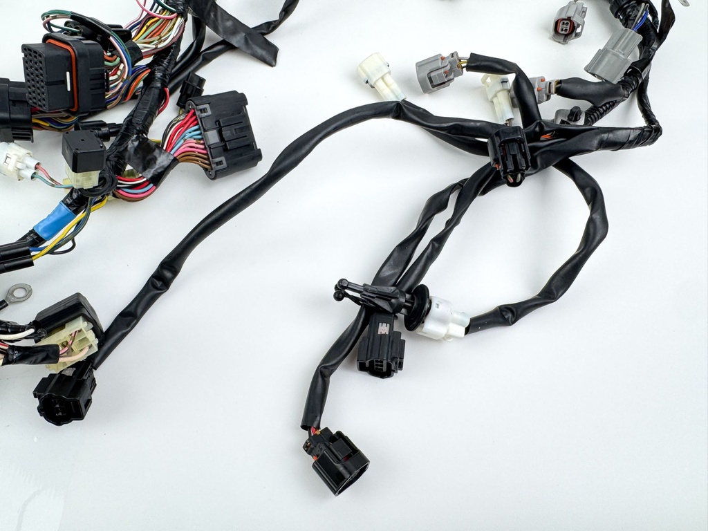 2010 Suzuki 250 HP 4 Stroke Outboard Engine Wire Harness 36610-93JH0 OEM