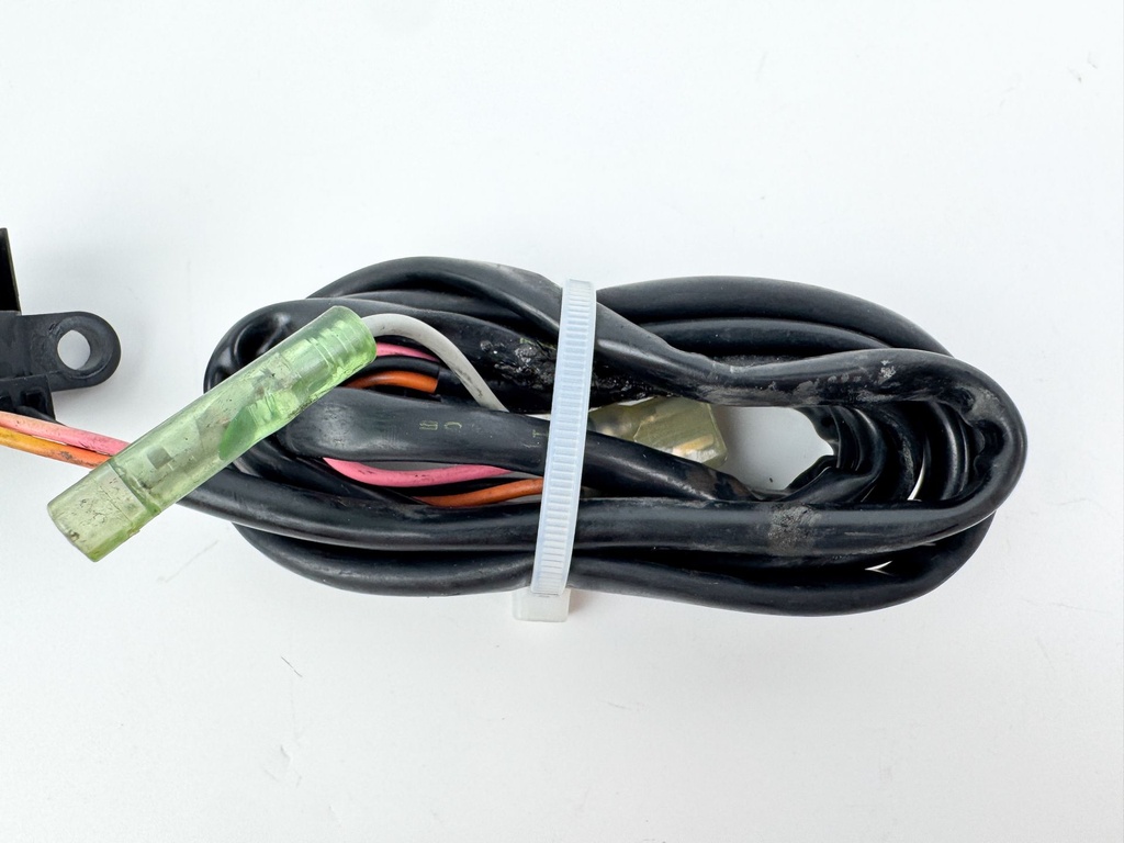 Yamaha Outboard Trim Sender Sending Unit Sensor 64E-83672-02-00