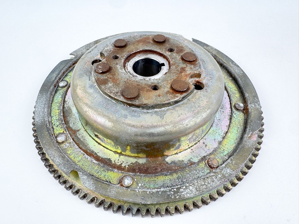 99-04 Yamaha 75 80 90 100 HP 4 Stroke Outboard Flywheel Rotor 67F-85550-00-00