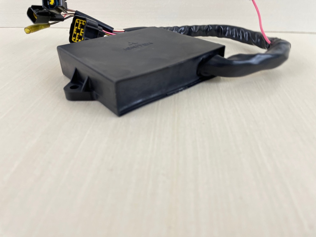 2002 Yamaha 60HP 4 Stroke Outboard C.D.I CDI Unit ECU 69W-85540-00-00