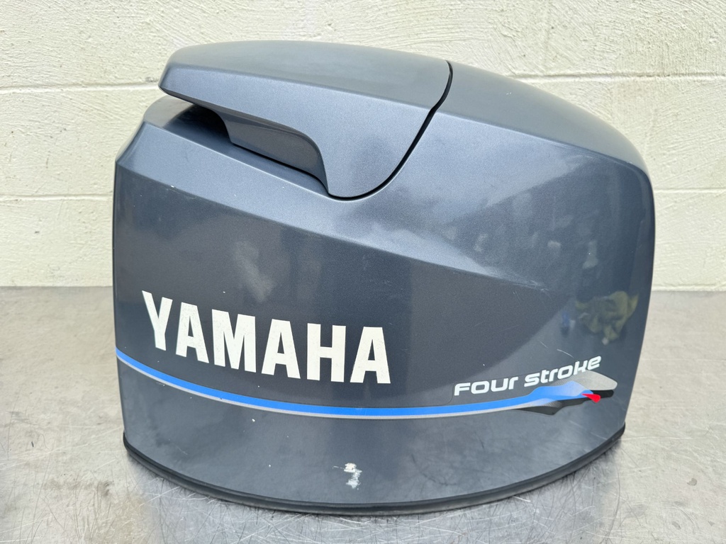 2000 Yamaha 80 HP 4 Stroke Outboard Top Cowling 67G-42610-00-4D OEM