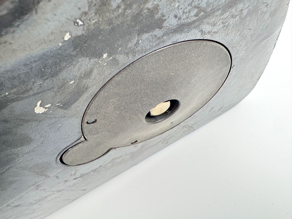 2008 - 2016 Suzuki DF250 250HP 250S 20" Long Lower Unit Gear Case