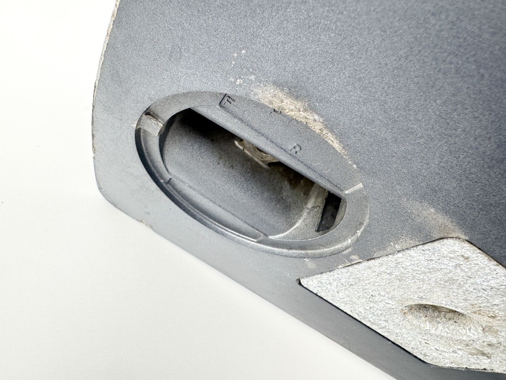 Yamaha V8 350HP F350 30" XXL Lower Unit Assembly RH Standard Rotation