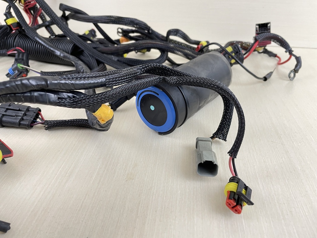 2007 Evinrude Etec 115HP 2 Stroke Outboard Engine Wire Harness 0586891