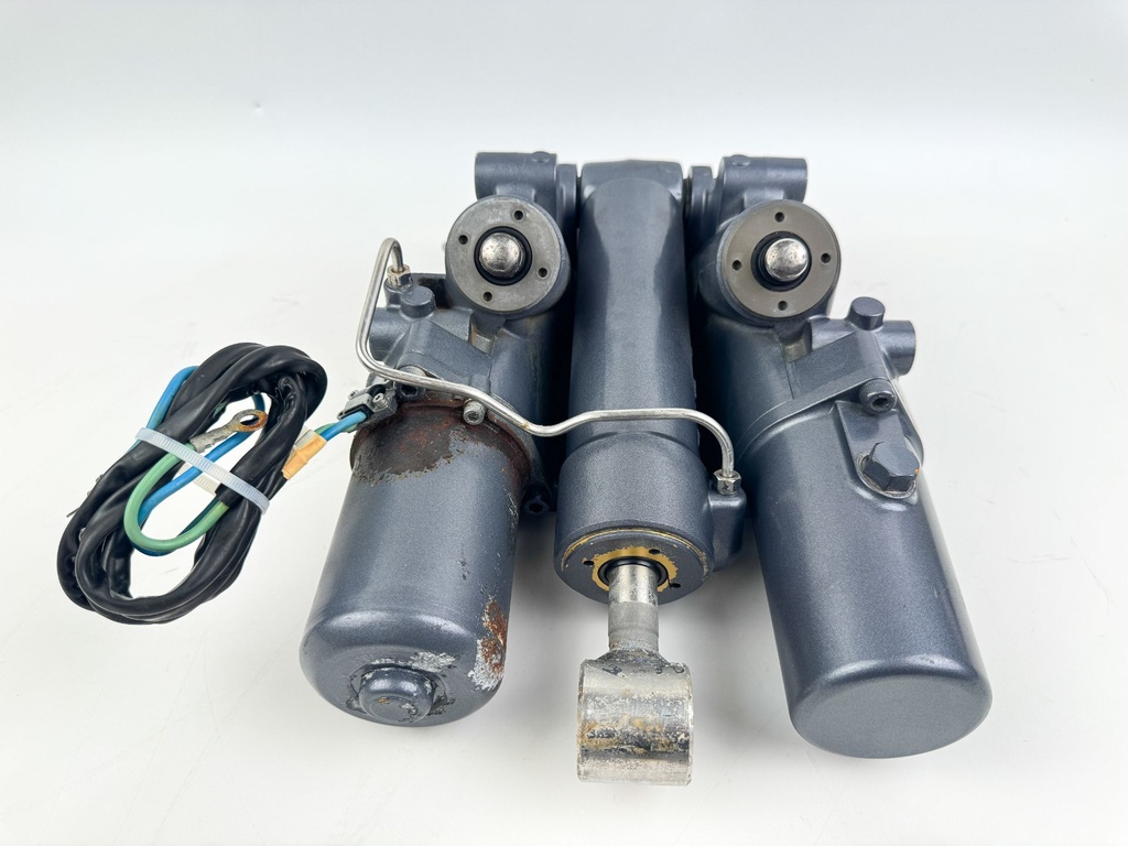 02-18 Yamaha 200 225 250 300 HP 4 Stroke Outboard Power Trim Tilt Unit - Used