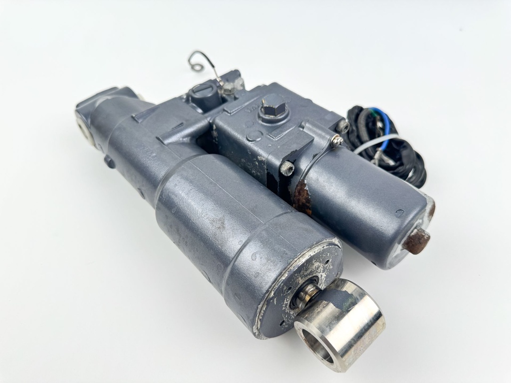 Yamaha 75 80 90 100 HP Outboard Power Trim & Tilt Unit Assembly 67F-43800-01-4D