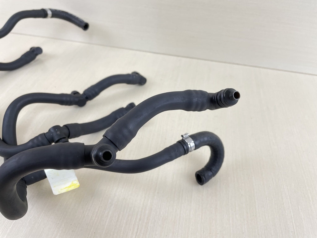 2007 Evinrude Etec 115HP 2 Stroke Fuel Line Supply & Return 5005444 5005445