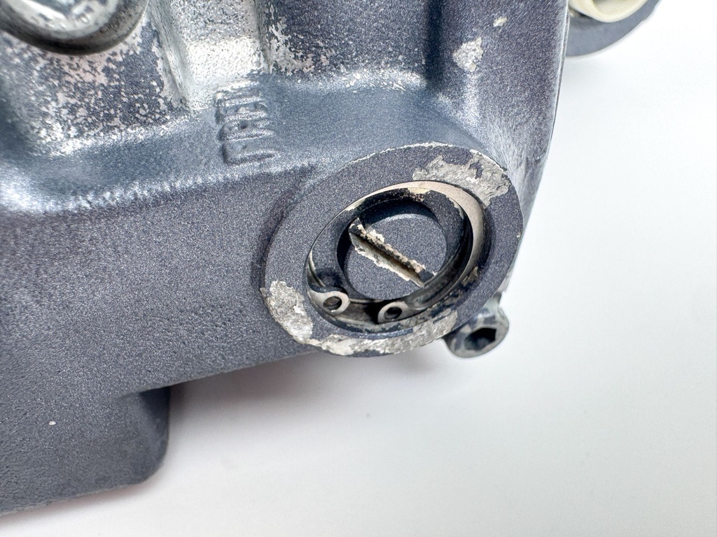 Yamaha 75 80 90 100 HP Outboard Power Trim & Tilt Unit Assembly 67F-43800-01-4D