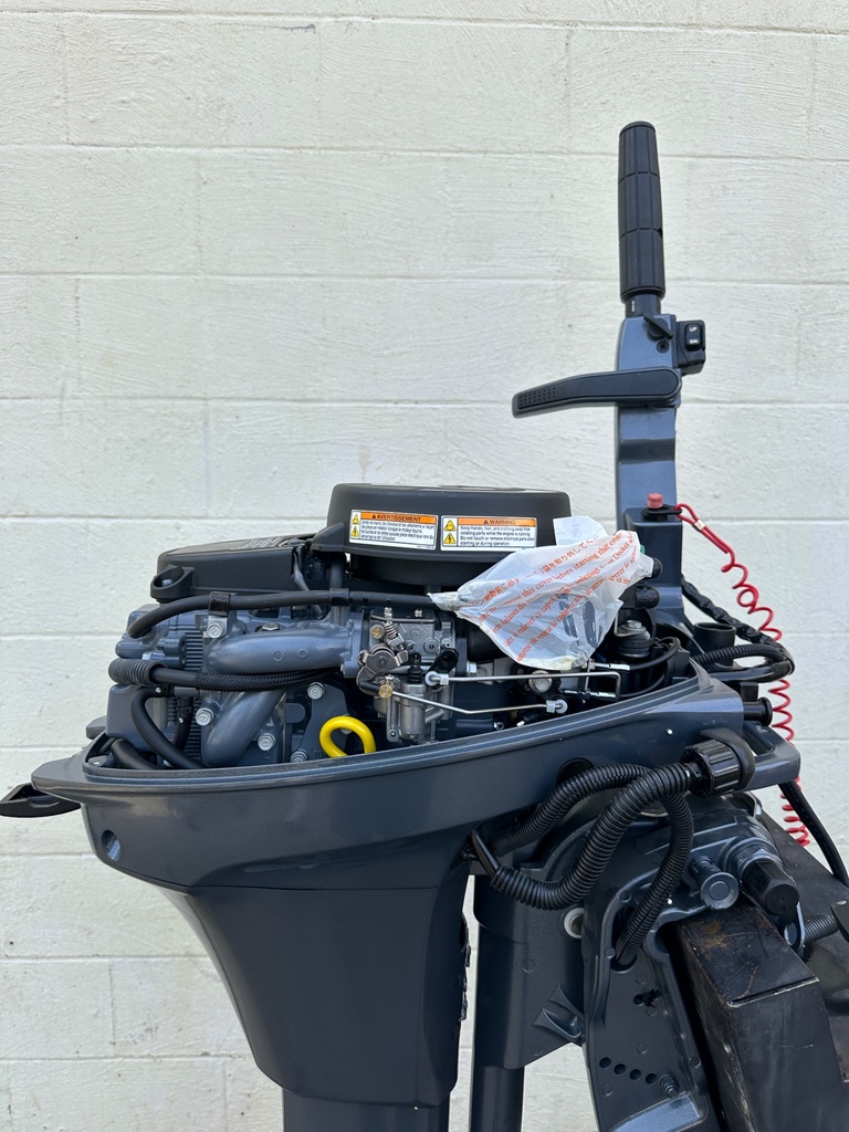 2025 Yamaha 9.9HP 4 Stroke Outboard Engine W/ Tiller Handle - Brand New