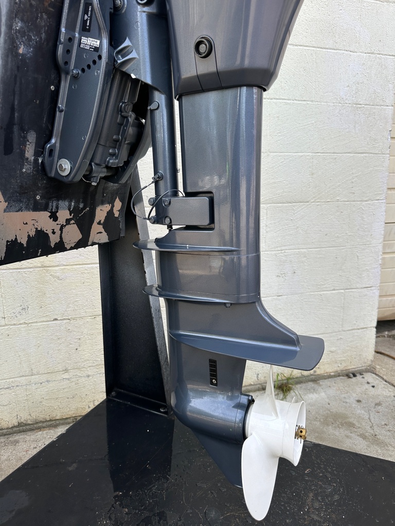 2025 Yamaha 9.9HP 4 Stroke Outboard Engine W/ Tiller Handle - Brand New