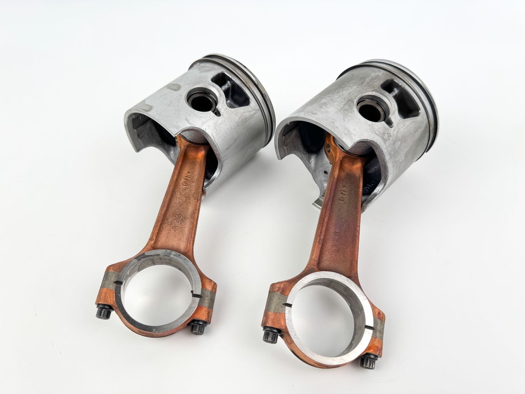 2005 Mercury 50 HP 2 Stroke Outboard Piston & Connecting Rod Set 850026T1 OEM