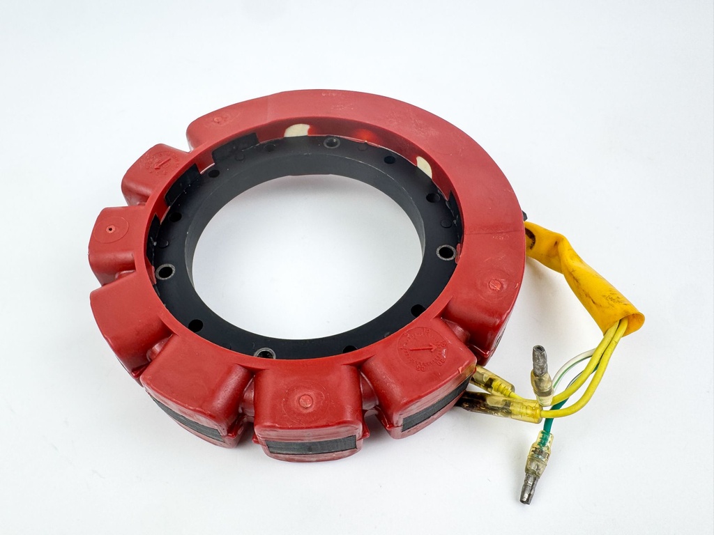 2005 Mercury 50 HP 2 Stroke Outboard Stator Assembly 832075A21 OEM