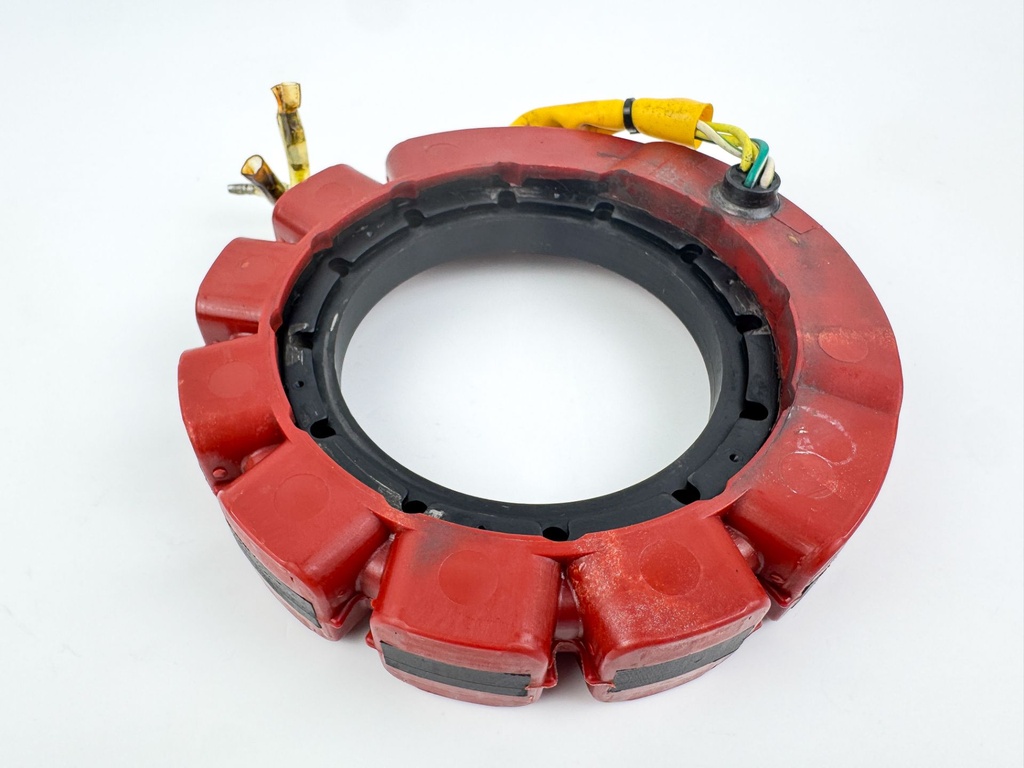 2005 Mercury 50 HP 2 Stroke Outboard Stator Assembly 832075A21 OEM