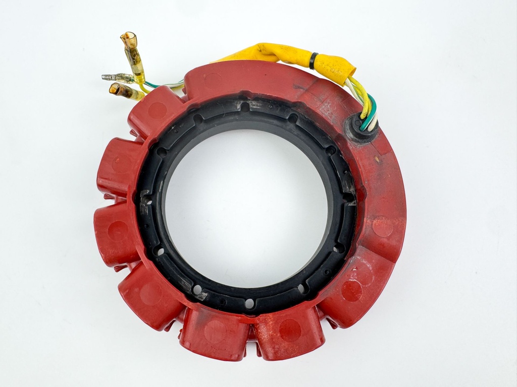 2005 Mercury 50 HP 2 Stroke Outboard Stator Assembly 832075A21 OEM