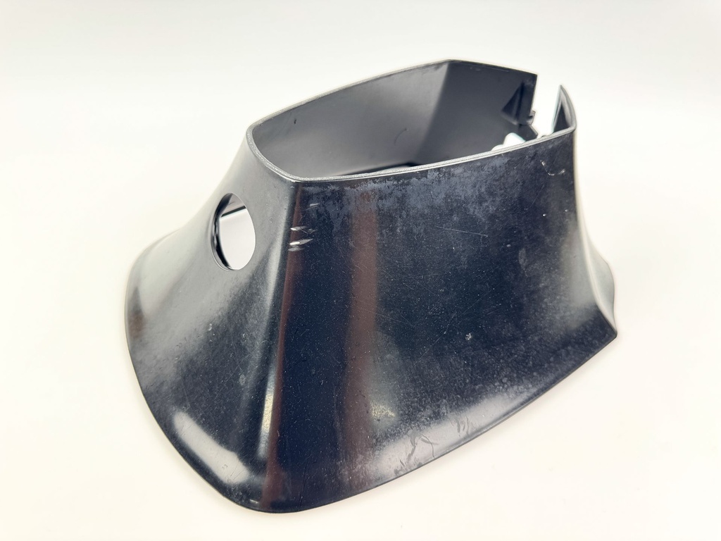 2005 Mercury 50 HP 2 Stroke Outboard Lower Apron Cover 828466A1 OEM