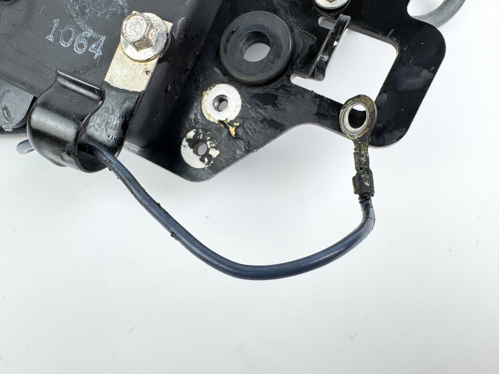 2005 Mercury 50 HP 2 Stroke Outboard Complete Electrical Plate 850221A2 OEM