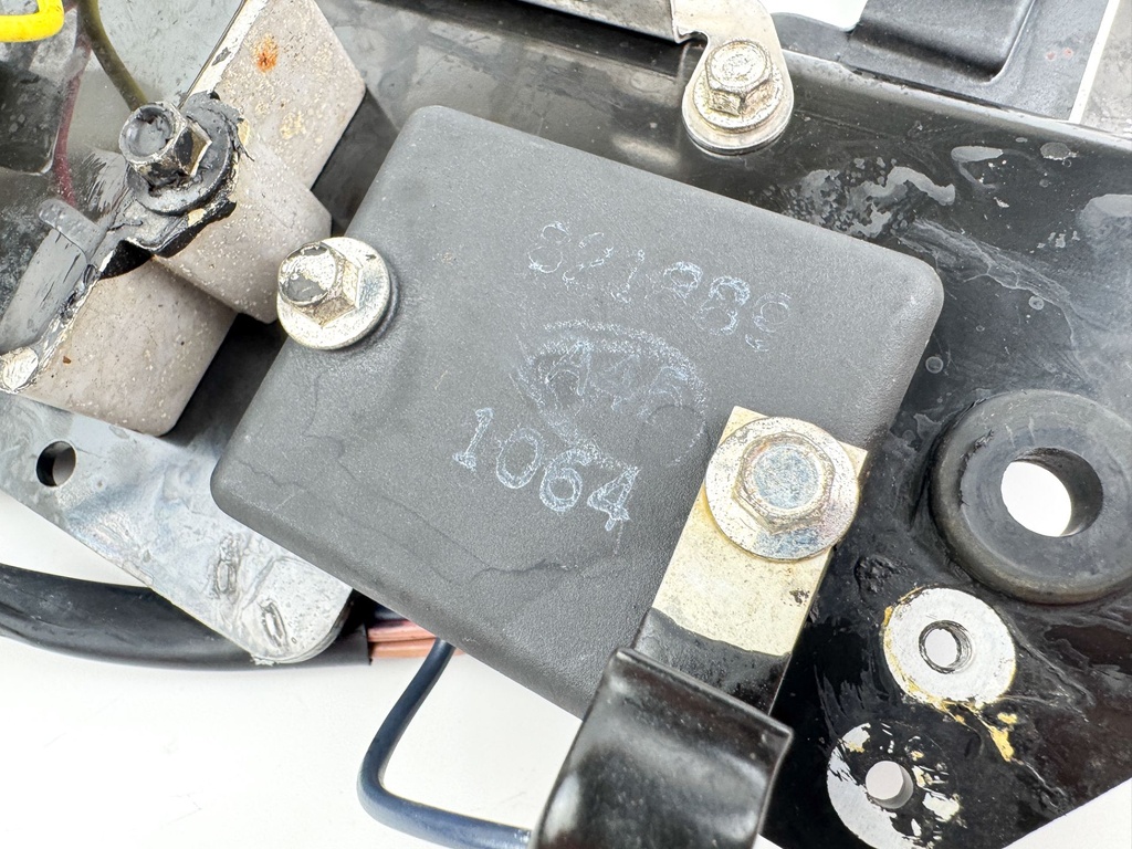 2005 Mercury 50 HP 2 Stroke Outboard Complete Electrical Plate 850221A2 OEM