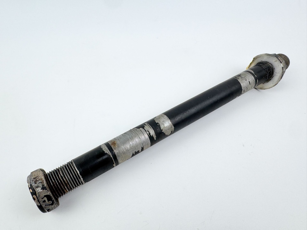 2005 Mercury 50 HP 2 Stroke Outboard Clamp Bracket Bolt Tilt Tube 196141 OEM